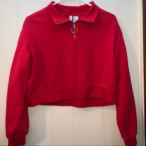 cropped red sweater - Picture 4 of 4